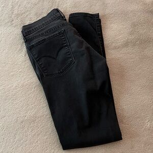 Levi’s Women’s 710 Super Skinny Black Jeans